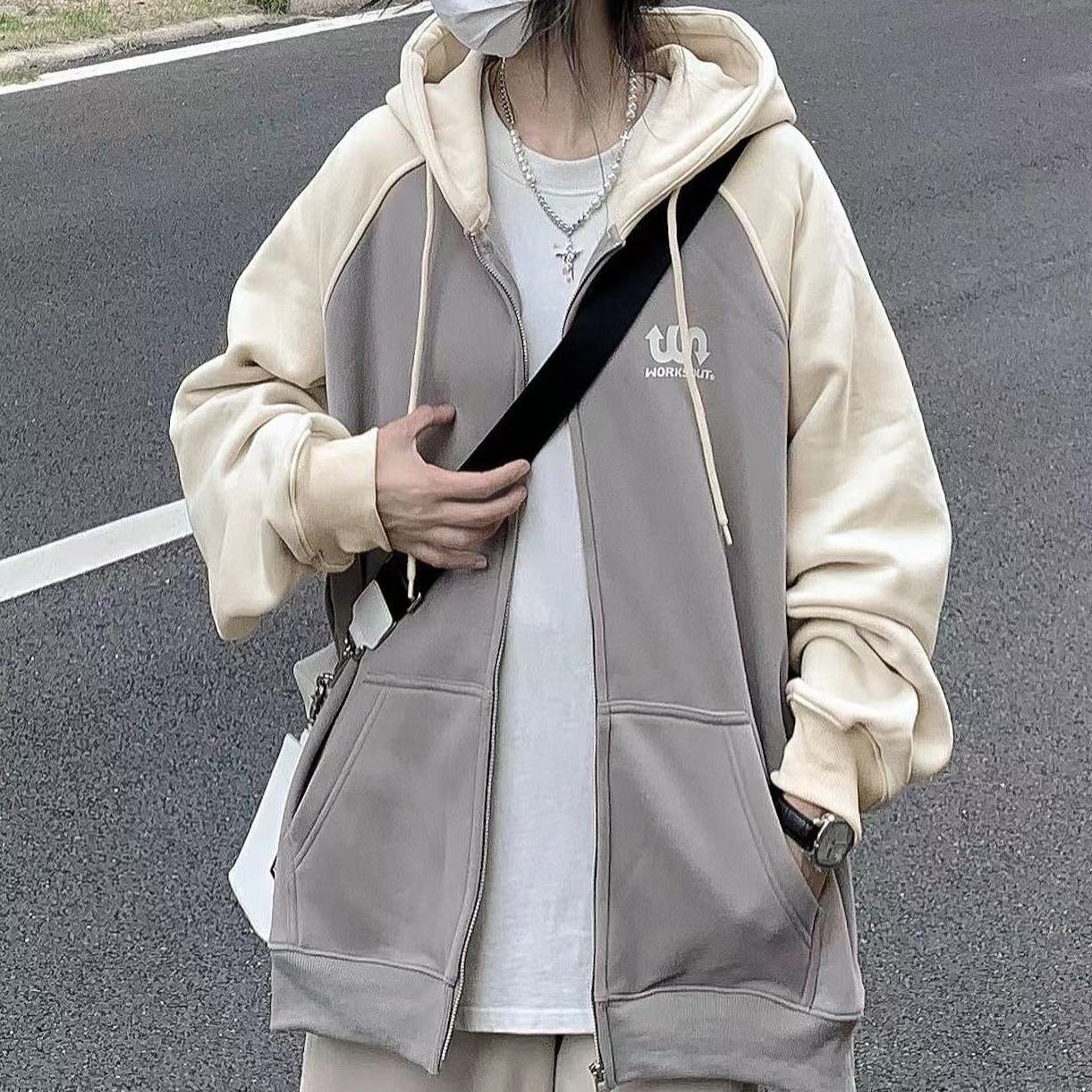杏灰色拼接插肩袖連帽衛衣外套女秋冬季加絨加厚情侶拉鏈開衫外穿