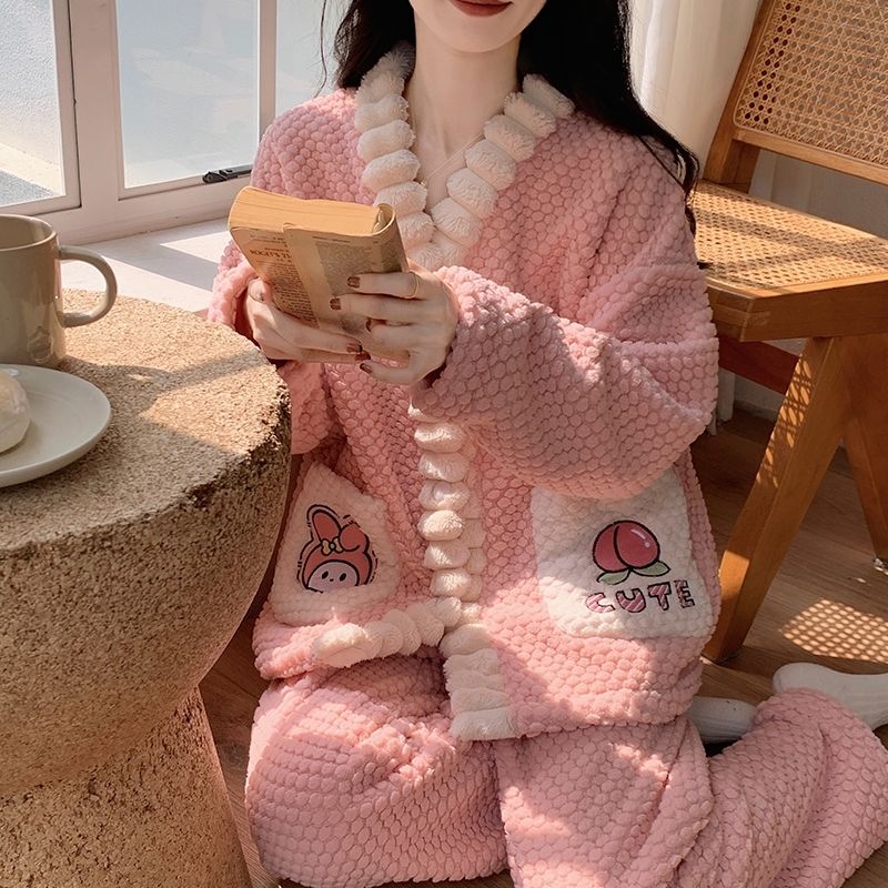 珊瑚絨睡衣女秋冬季新款卡通法蘭絨加絨加厚保暖家居服套裝可外穿