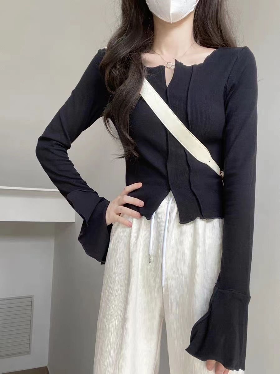 小眾開叉v領長袖t恤女春秋裝設計感正肩純欲修身百搭短款打底上衣