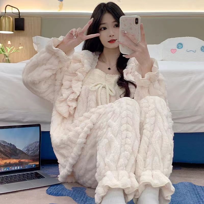 珊瑚絨秋冬季睡衣女保暖加絨加厚甜美公主風法蘭絨家居服套裝冬天