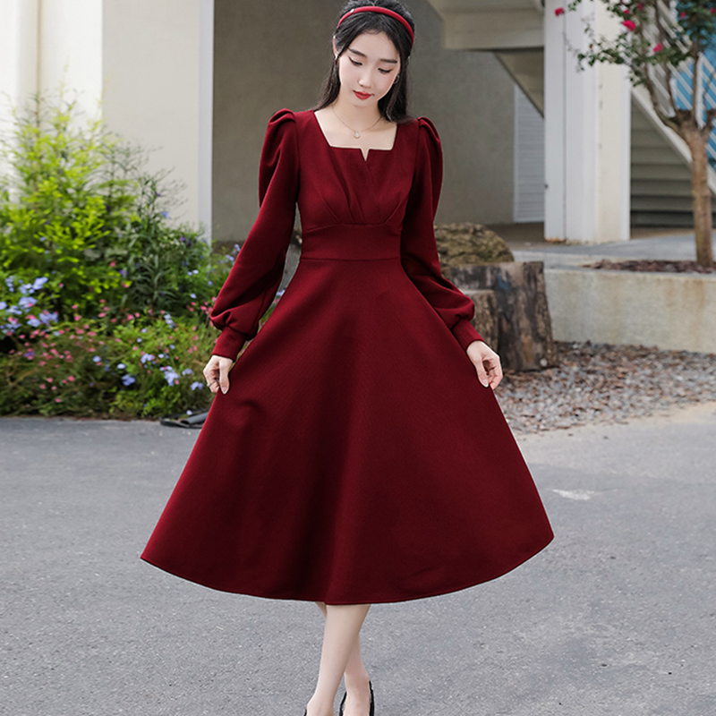 Toast dress, the bride can usually wear autumn wedding dress, burgundy home engagement, slimming velvet dress for women