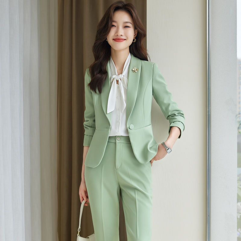 Fruit green suit for women 2023 autumn and winter light mature style high-end temperament professional wear small suit interview formal wear