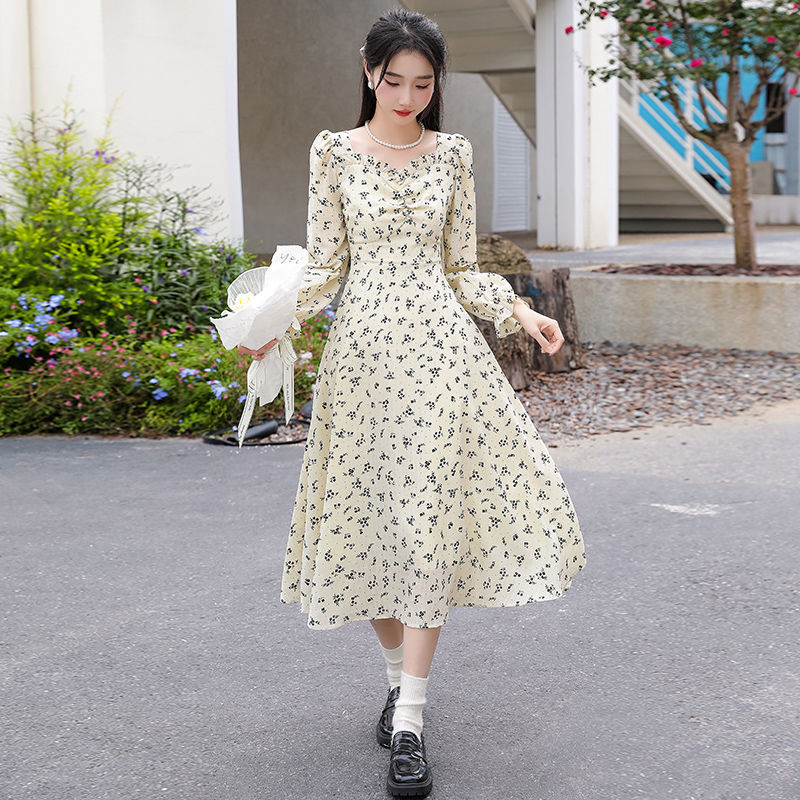法式溫柔氣質黑色長袖連衣裙子女秋季2023新款高級感拼接顯瘦長裙