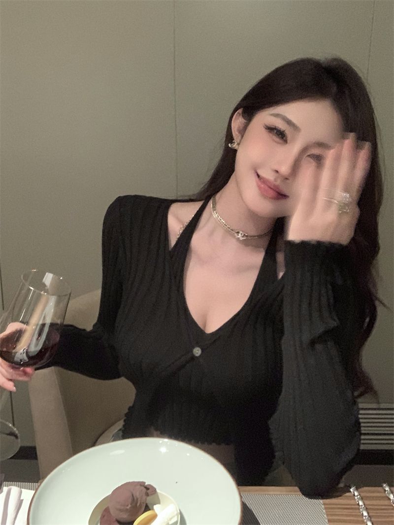 設計感假兩件小眾別致修身針織衫女裝秋季小個子緊身v領內搭上衣