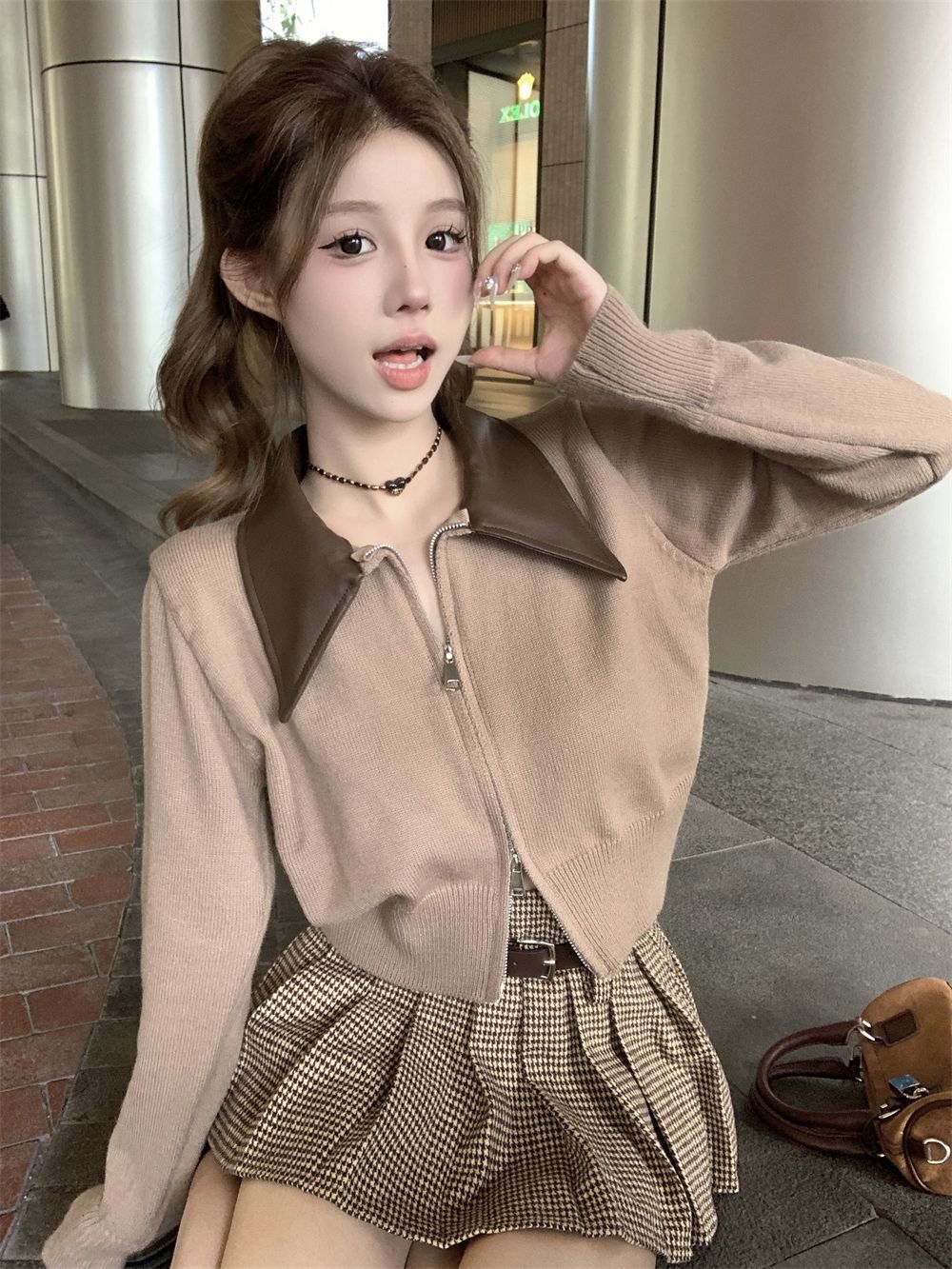 Sweater coat women's  autumn new style small fragrant style double-ended zipper splicing leather lapel waist long-sleeved knitted cardigan