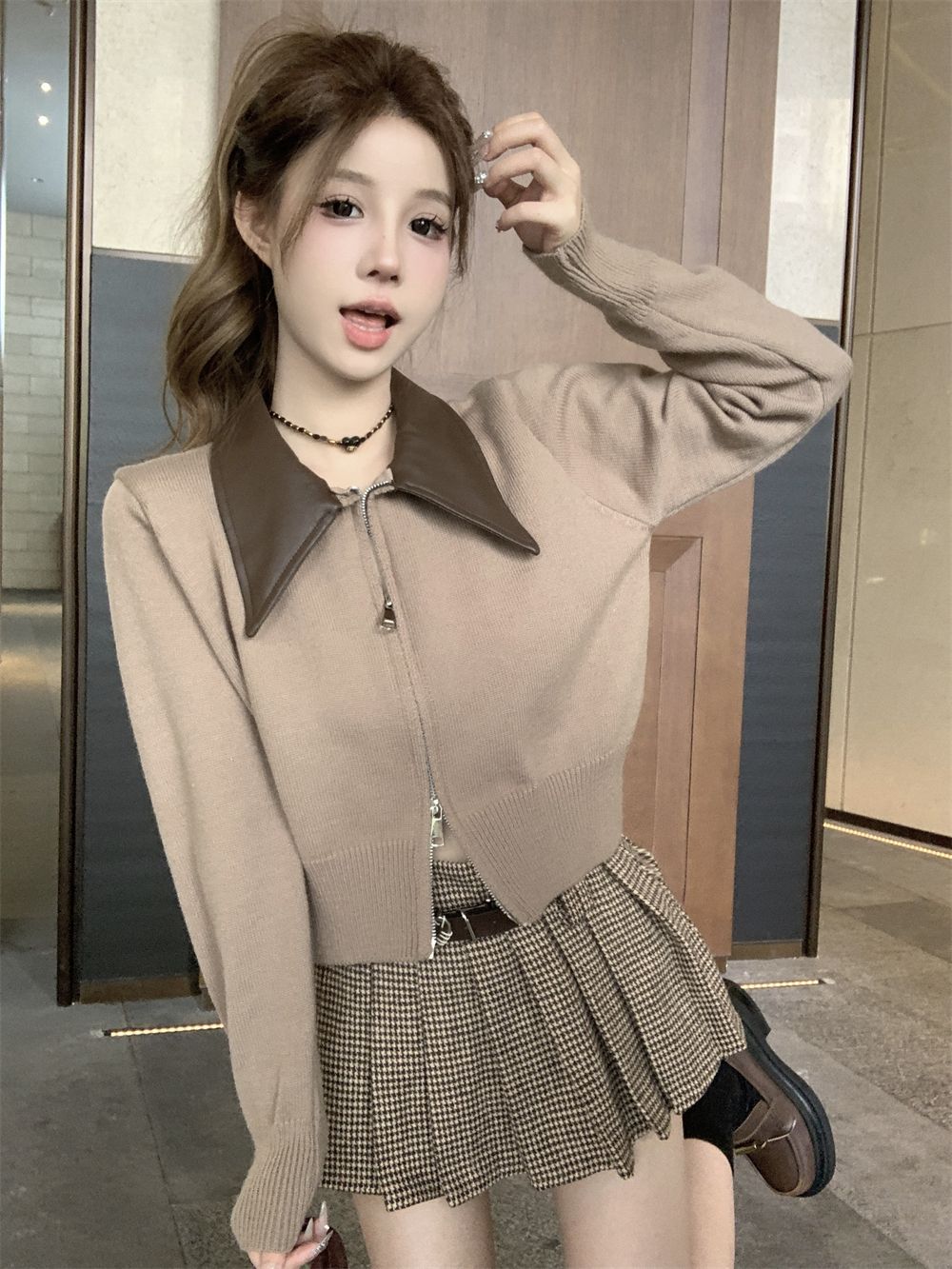 Sweater coat women's  autumn new style small fragrant style double-ended zipper splicing leather lapel waist long-sleeved knitted cardigan