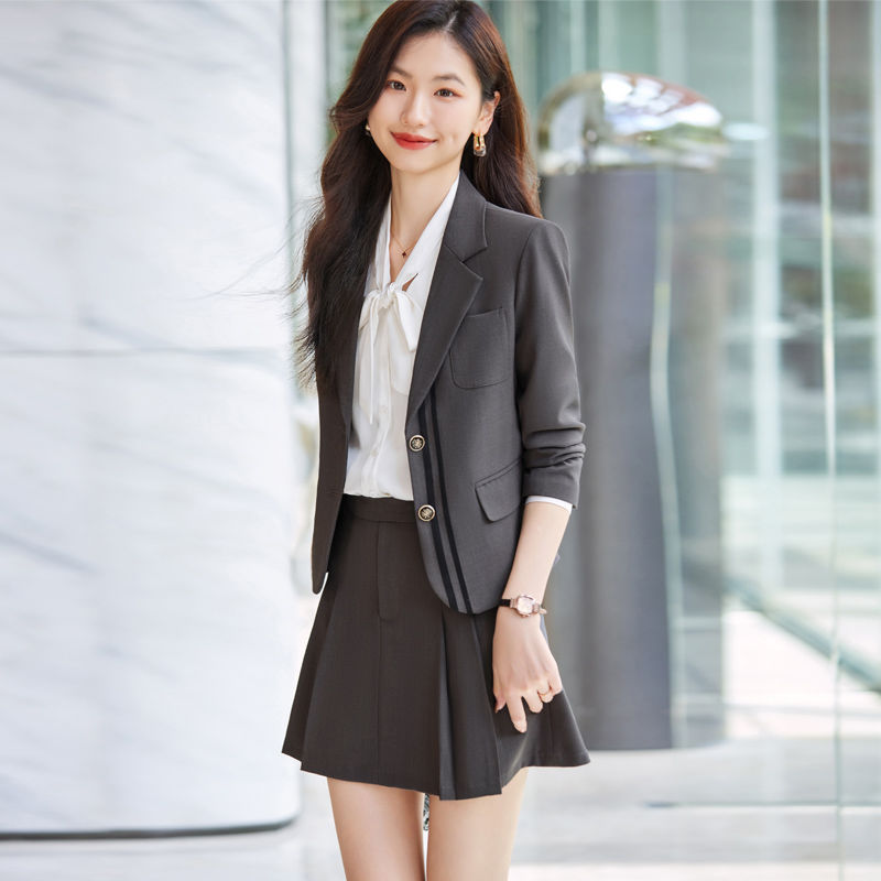Gray small fragrant style blazer women's autumn and winter new small high-end college style casual professional suit suit