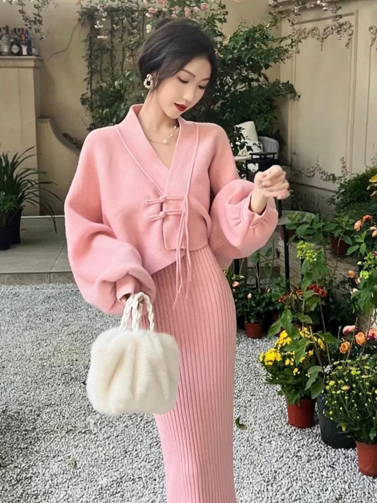 XJ家減齡針織衫套裝女2023新款裙氣質名媛小香風設計感毛衣兩件套
