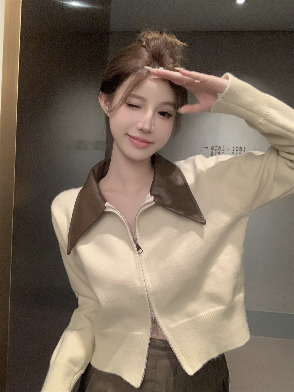 Sweater coat women's  autumn new style small fragrant style double-ended zipper splicing leather lapel waist long-sleeved knitted cardigan