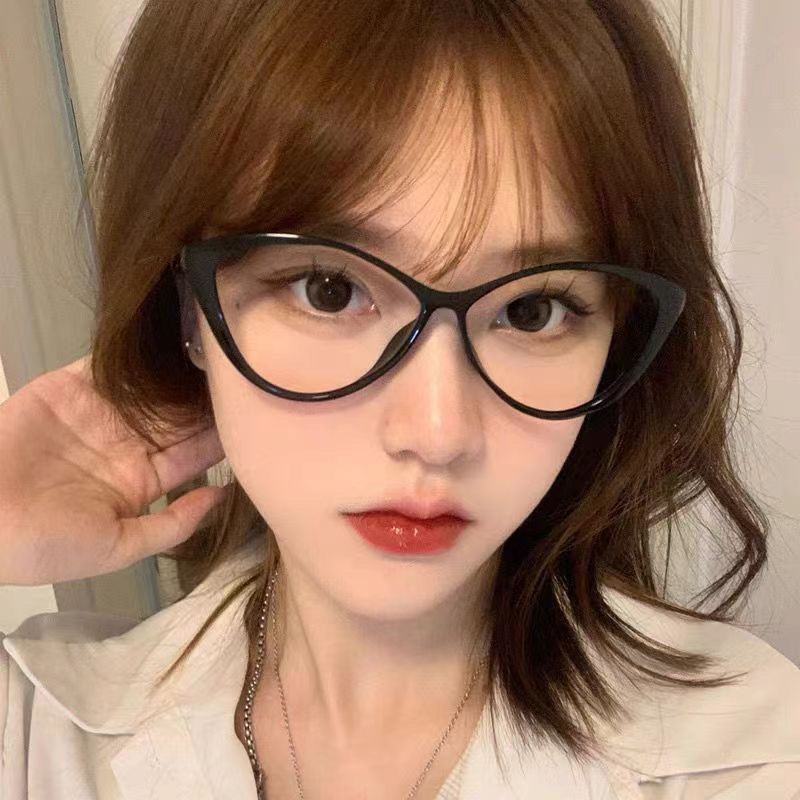 Ultra-light retro cat-eye myopia black-frame glasses for women, anti-blue light, can be equipped with prescription lenses, no makeup slimming eye frame
