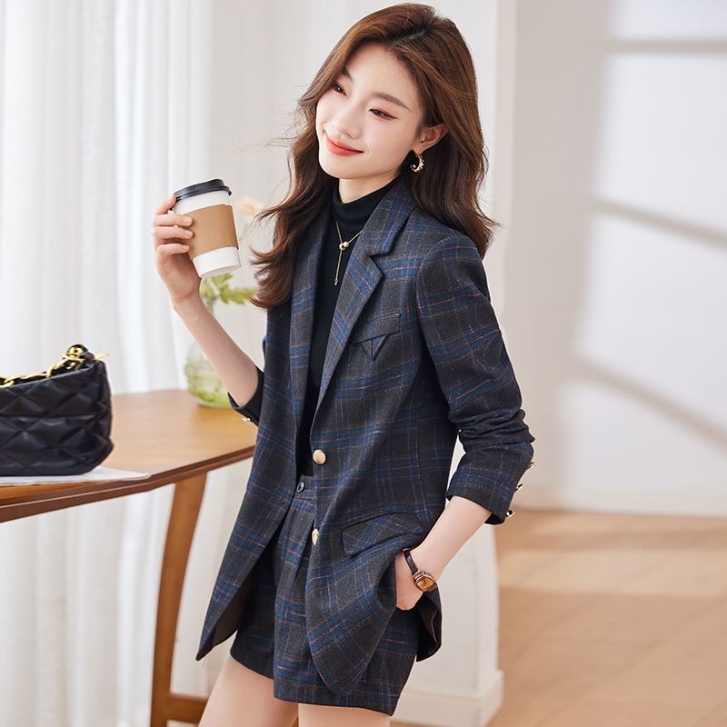 Plaid blazer women's autumn and winter 2023 new Korean version retro fashion temperament high-end casual suit suit