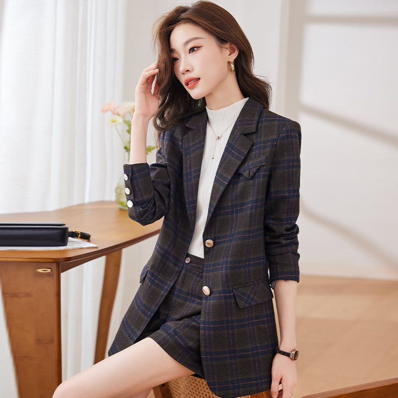 Plaid blazer women's autumn and winter 2023 new Korean version retro fashion temperament high-end casual suit suit