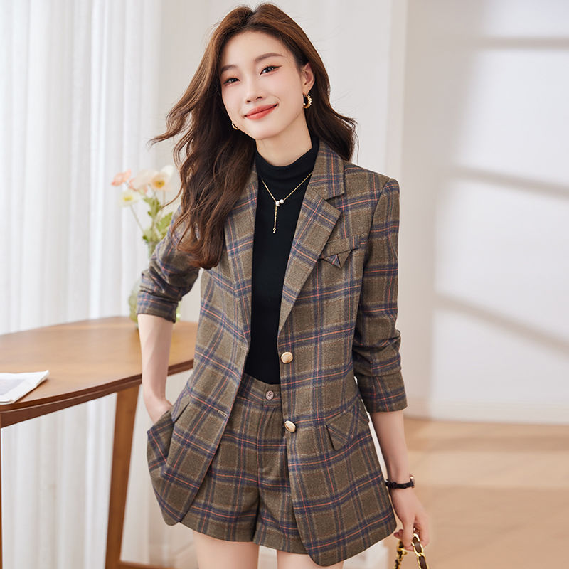 Plaid blazer women's autumn and winter 2023 new Korean version retro fashion temperament high-end casual suit suit