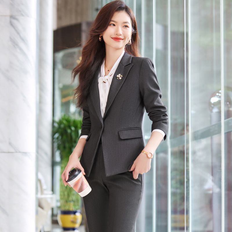 Gray suit suit for women autumn and winter 2023 new professional wear temperament goddess style formal casual small suit jacket