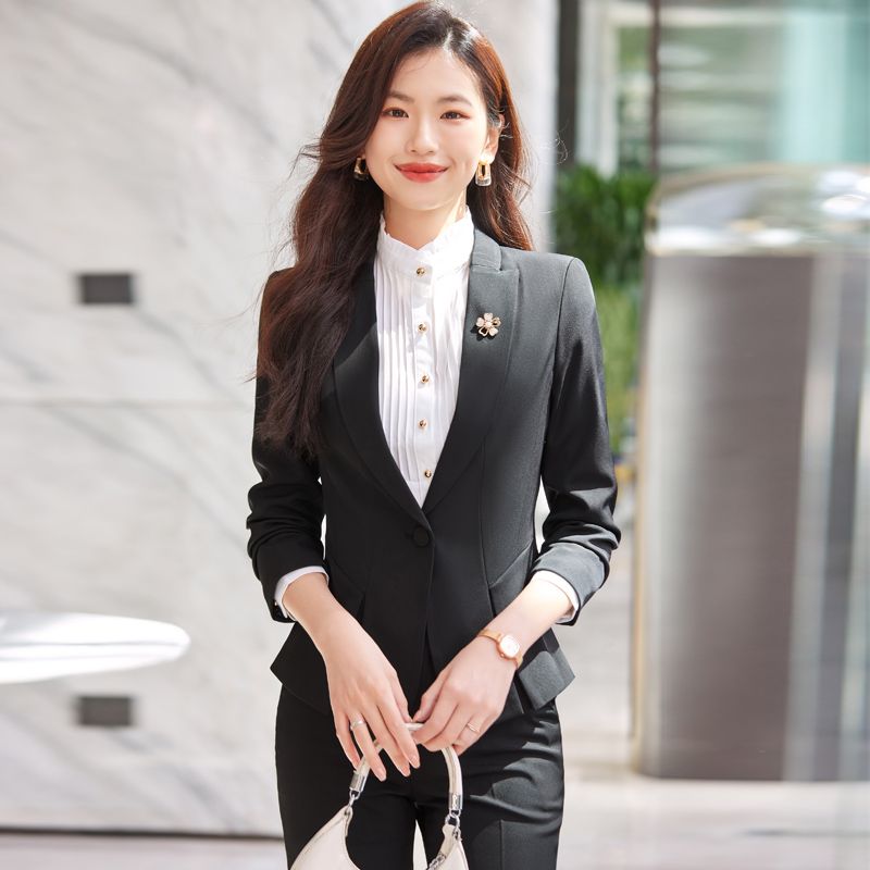 Black suit suit, feminine, high-end, short suit jacket, hotel front desk professional work clothes