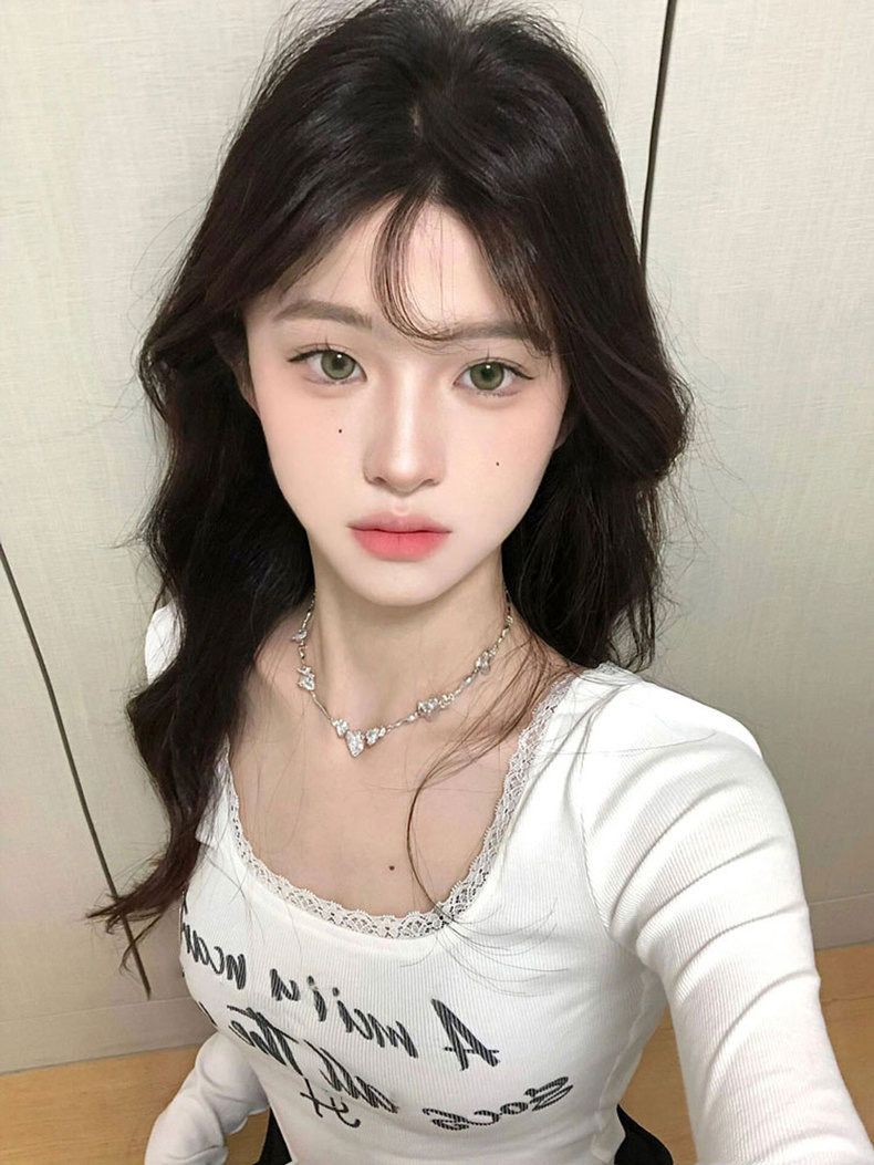 美式蕾絲白色打底衫女春秋季新款內搭t恤設計感小眾長袖短款上衣