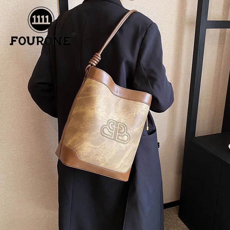 Korean retro bucket bag women's new trendy shoulder armpit bag high-end large-capacity commuter bag