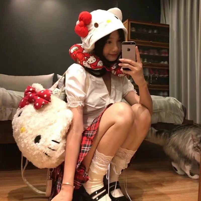 HelloKitty毛绒包包秋冬日系托特包可爱kitty猫学生双肩包少女