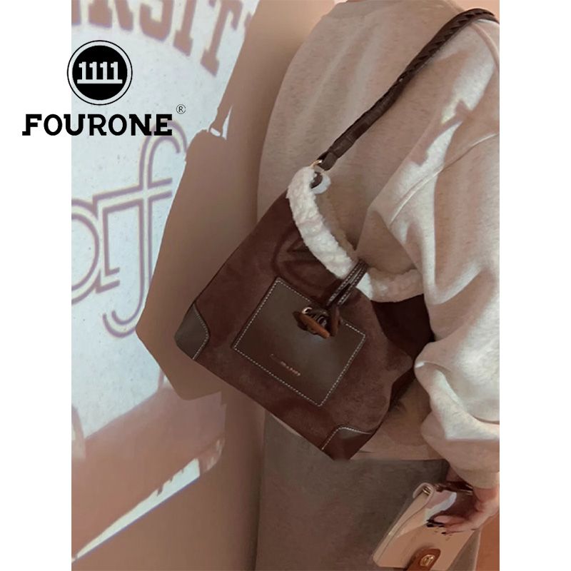 Retro Commuting Plush Bag Women's New Single Shoulder Crossbody Bag Casual Large Capacity Underarm Tote Bag