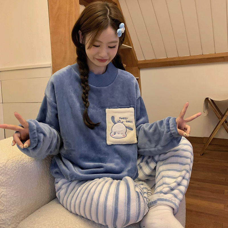 秋冬季新款睡衣女珊瑚絨圓領長袖卡通帕恰狗學生可外穿家居服套裝