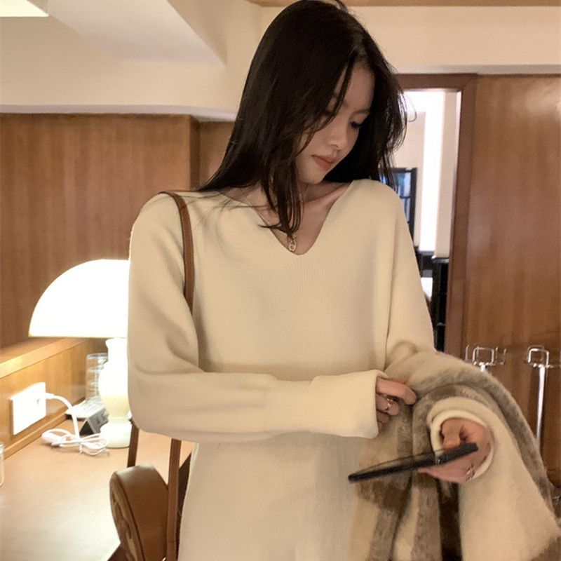 XJ家2023韓版V領中長款高檔連衣裙修身顯瘦套頭毛衣女針織打底衫