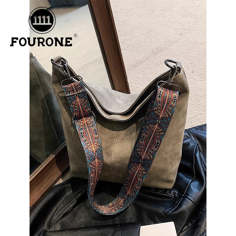 This year's popular bags for women are large-capacity new retro versatile wide-band shoulder crossbody bags bucket bags