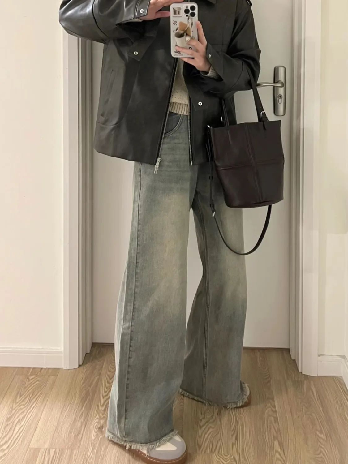 復古做舊毛邊寬鬆直筒牛仔褲女秋季新款高腰顯瘦垂感拖地闊腿長褲