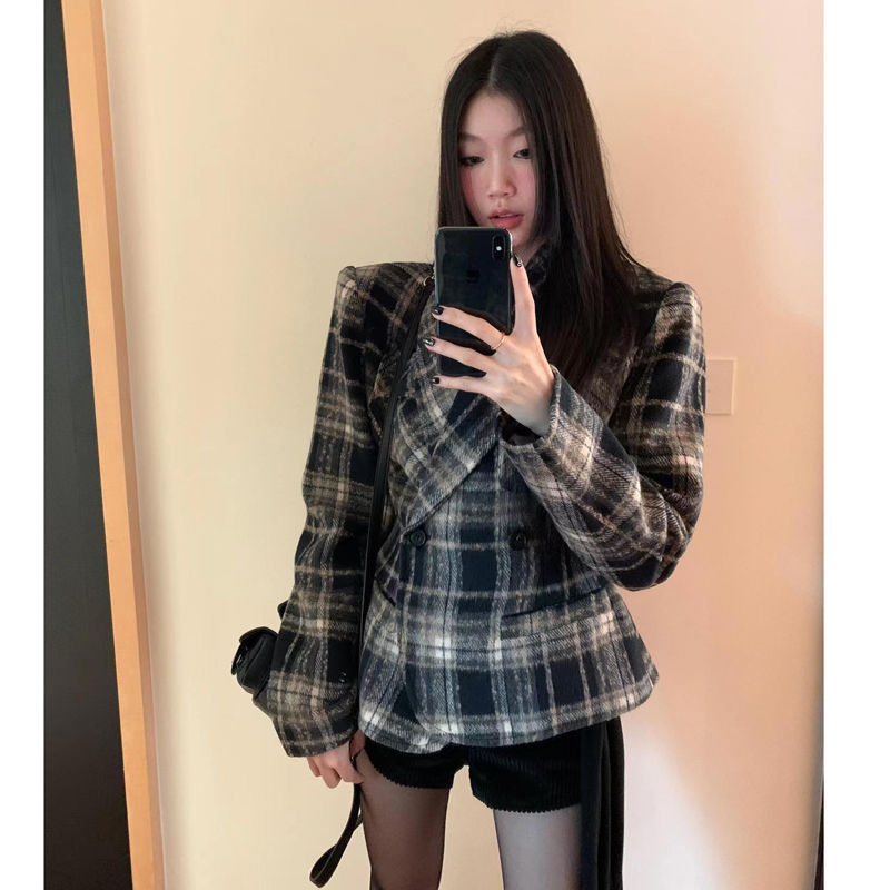 Niche design retro plaid wool suit for women autumn and winter new high-end double-breasted college style coat jacket