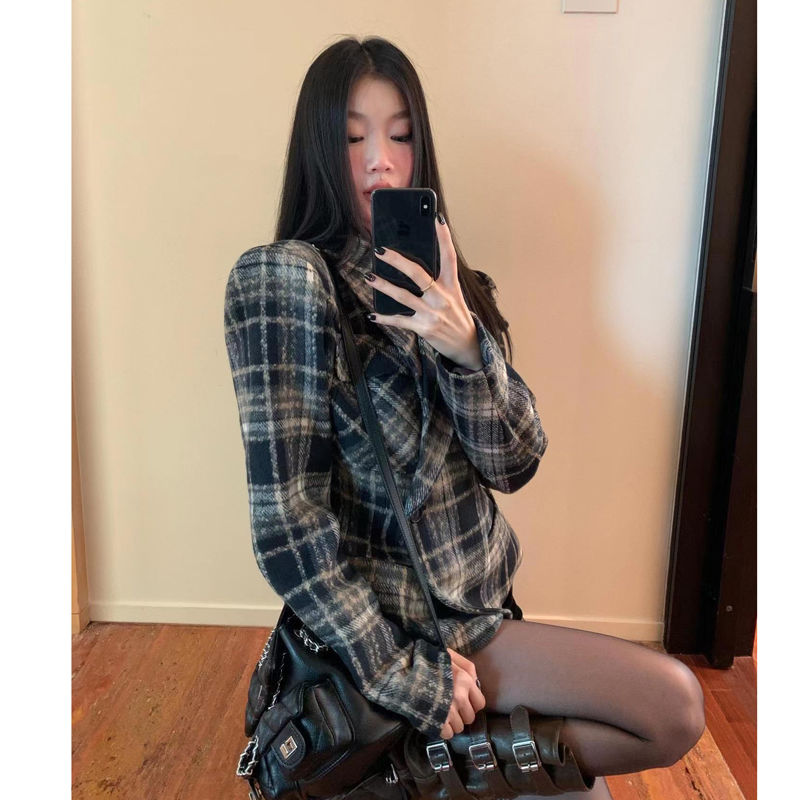 Niche design retro plaid wool suit for women autumn and winter new high-end double-breasted college style coat jacket