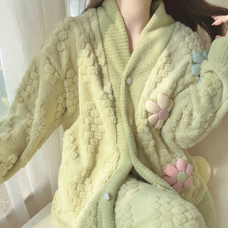 小清新珊瑚絨睡衣女秋冬季加厚加絨寬鬆2023新款高顏值甜美家居服