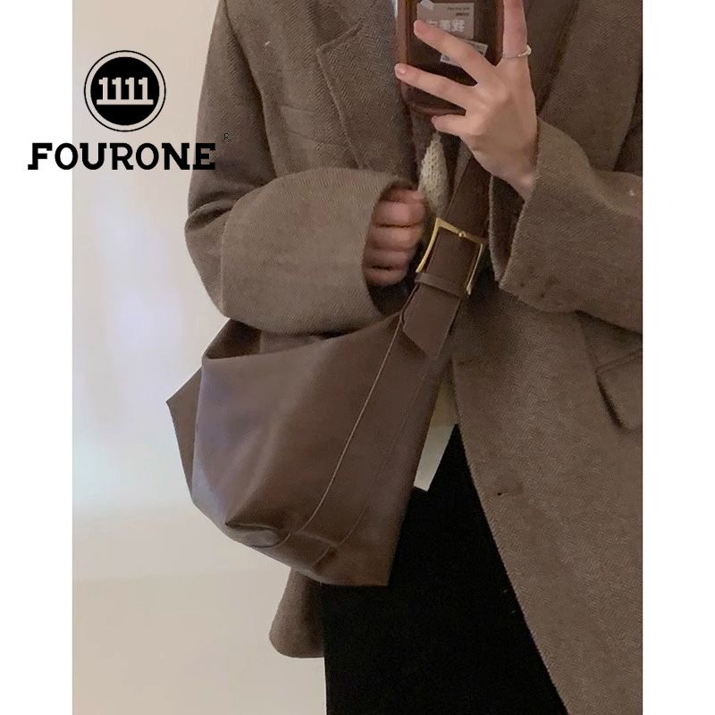 Retro crossbody bag for women, new trendy Korean college style tote bag, large capacity shoulder commuter bag