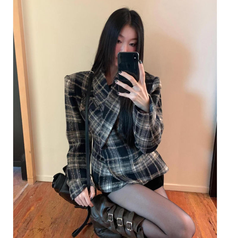 Niche design retro plaid wool suit for women autumn and winter new high-end double-breasted college style coat jacket