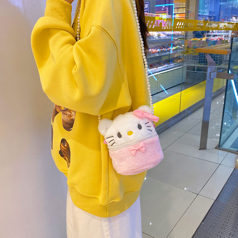 日系新款玉桂狗库洛米水桶包斜挎包儿童可爱卡通公仔凯蒂猫化妆包