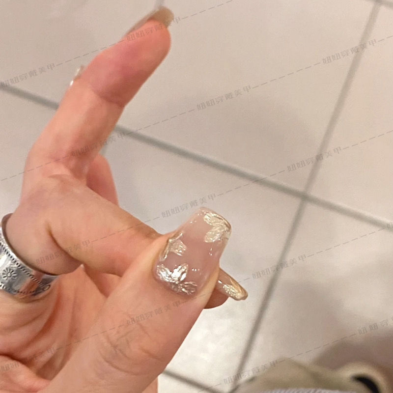 富家千金風貓眼魔鏡粉小花美甲氣質顯白秋冬搭配高級感手工穿戴甲