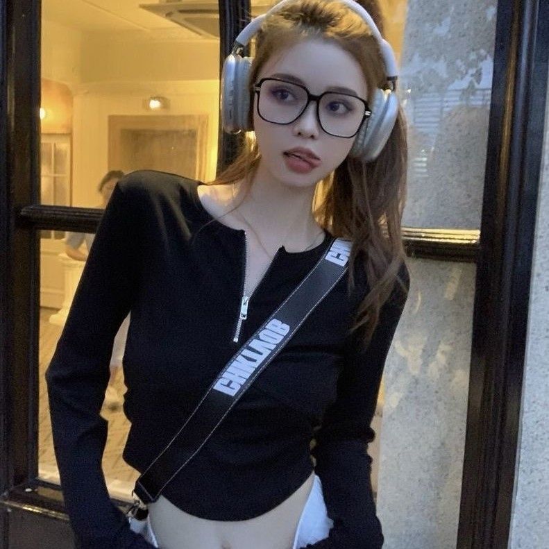 甜酷辣妹半拉鏈長袖t恤女ins秋季新款修身顯瘦高腰正肩短款上衣服