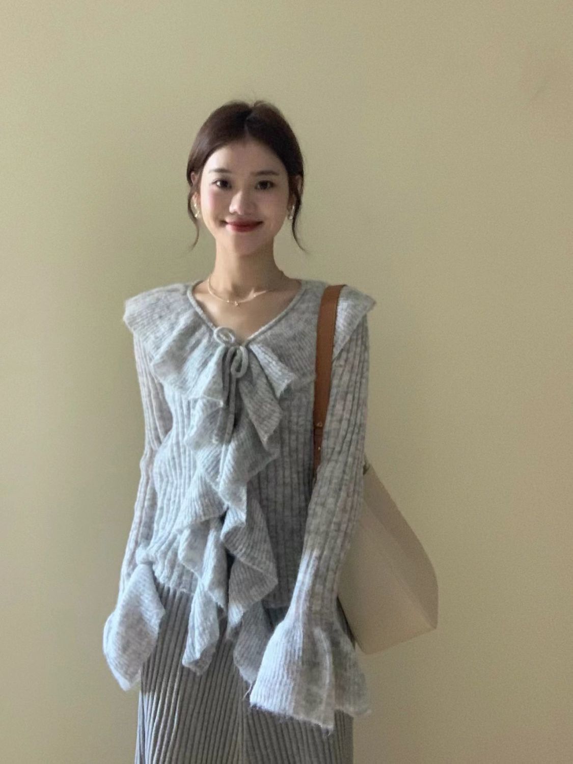 套裝女2023秋冬新款溫柔風荷葉邊毛衣開衫針織連衣裙收腰顯瘦長裙