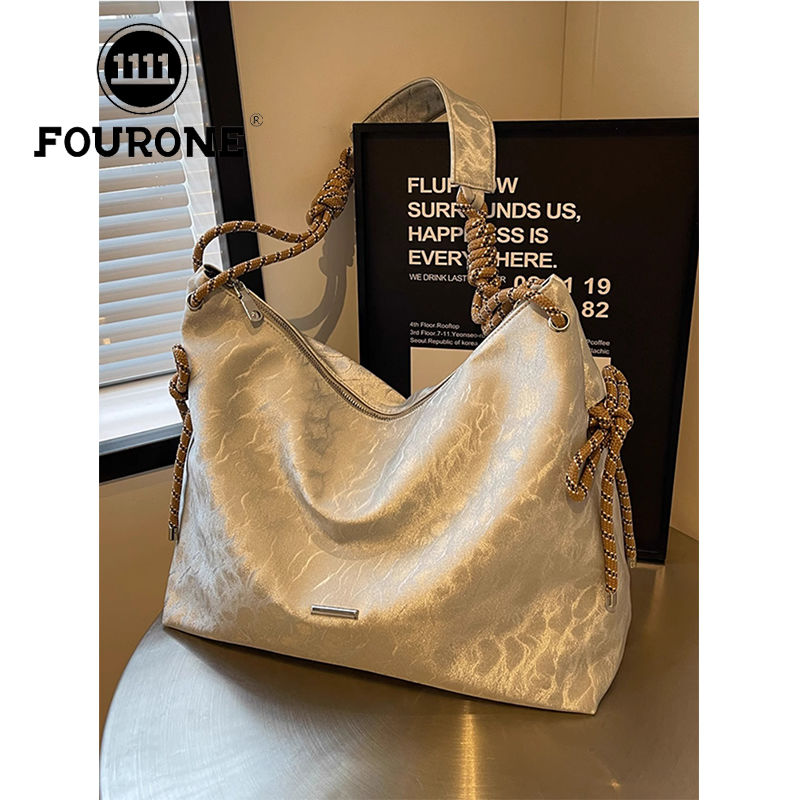 Retro Large Capacity Tote Bag Women's New Trendy Lazy Underarm Bag Simple Commuting Single Shoulder Crossbody Bag