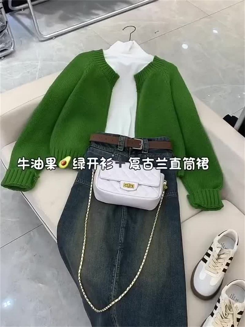 Autumn new Korean style casual commuting style complete set of knitted cardigans solid color bottoming shirts and skirts three-piece set