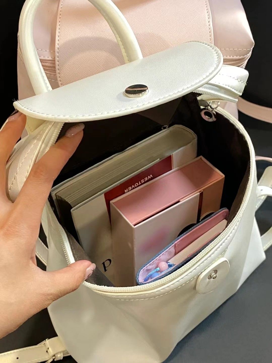 秋冬新款双肩包包粉色大容量高颜值背包旅行包包日常通勤书包