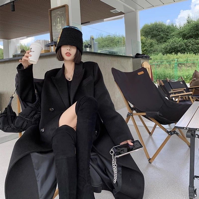 Black woolen coat for women 2023 new temperament Hepburn style over the knee extra long versatile fashionable retro woolen coat