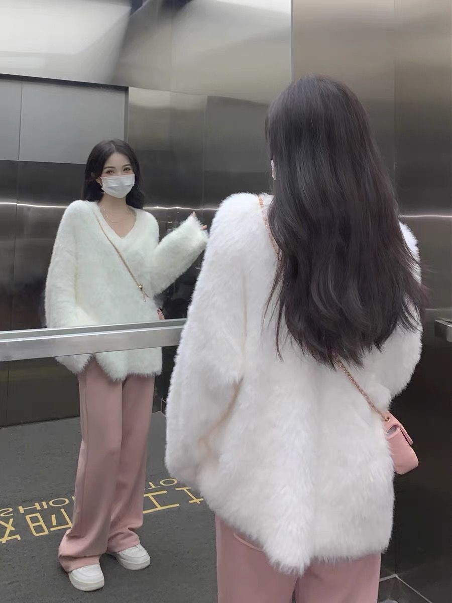 白色仿水貂絨毛衣女秋冬季設計感小眾慵懶風寬鬆高級感針織衫上衣