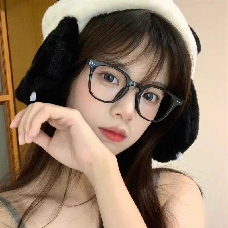 Highly myopic glasses frames suitable for small faces can be equipped with small-frame black-rimmed glasses for women without makeup, anti-blue light