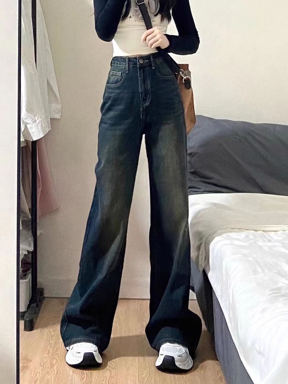 American high street retro straight-leg jeans for women in autumn and winter high-waisted loose slimming wide-leg floor-length trousers ins trend
