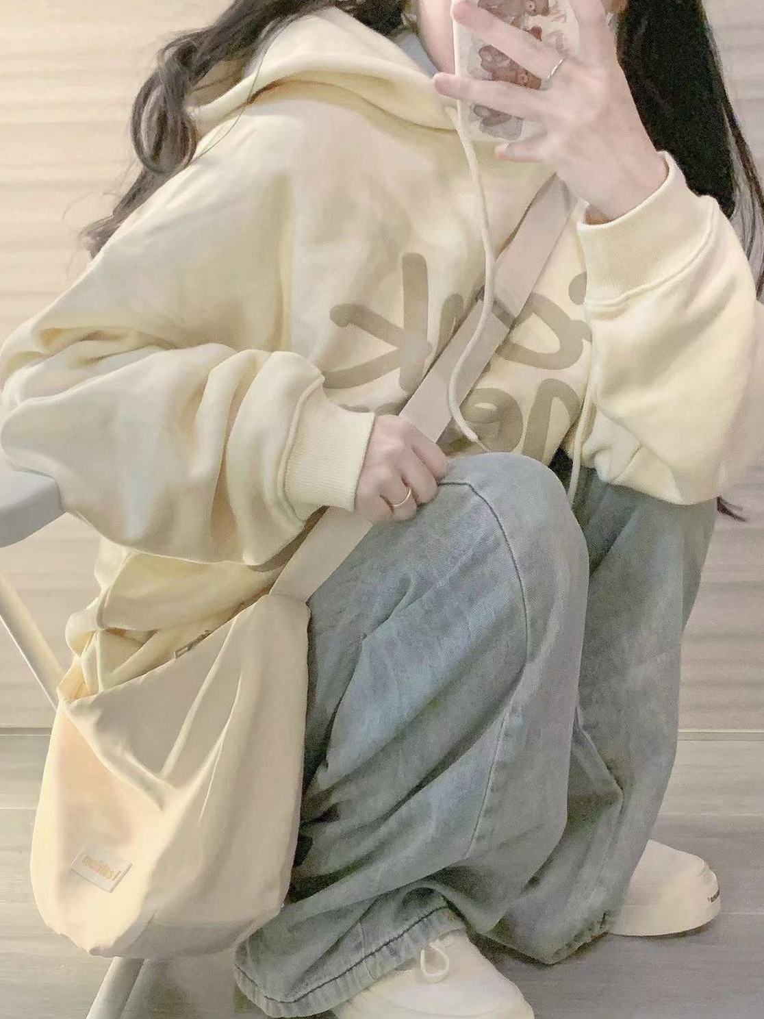 Autumn and winter velvet thickened milky apricot pullover hooded sweatshirt for women oversize loose lazy style long-sleeved tops