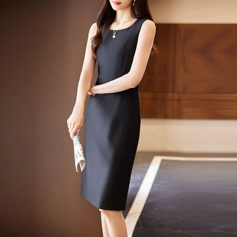 Black dress for women spring and summer  new temperament goddess style high-end suit inner skirt sleeveless vest dress