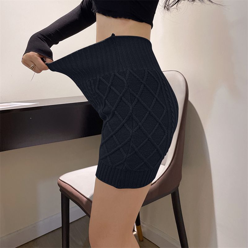 This year's popular  new anti-exposure warm knitted shorts for women to wear high-waisted leggings safety pants