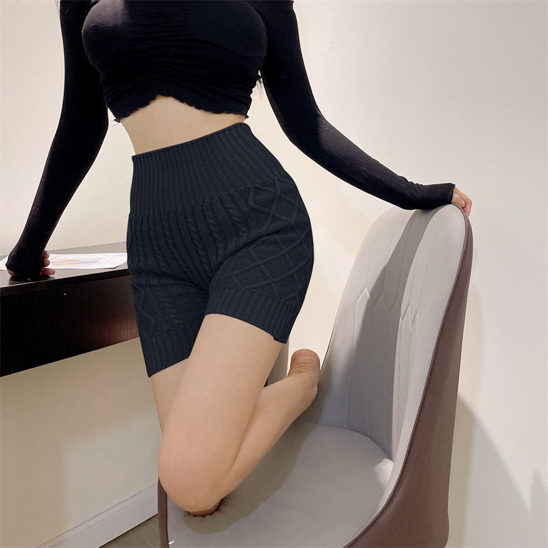 This year's popular  new anti-exposure warm knitted shorts for women to wear high-waisted leggings safety pants