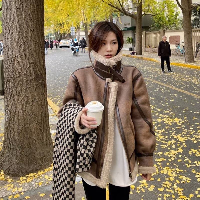 羊羔毛皮毛一體外套女短款2023秋冬季新款小個子加厚麂皮絨機車服