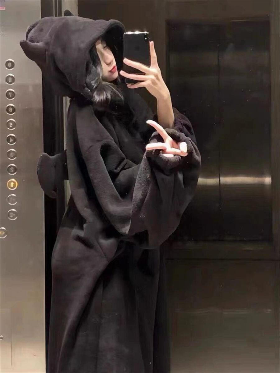 小惡魔珊瑚絨睡衣女秋冬季加絨加厚保暖中長款法蘭絨學生蝙蝠睡袍