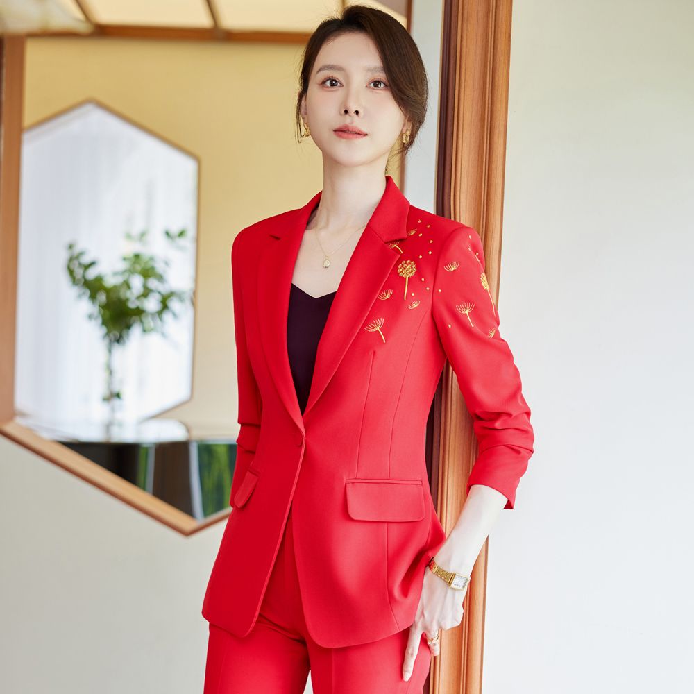 中国红西装外套女高端职业套装秋冬季韩版今年流行气质女神范西服